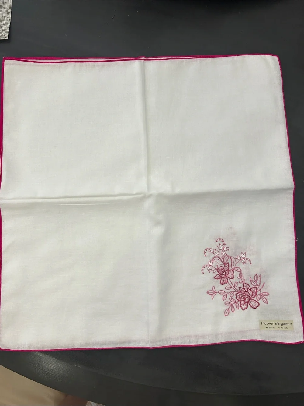 Set of four Flower Elegance White Handkerchief with Pink Trim